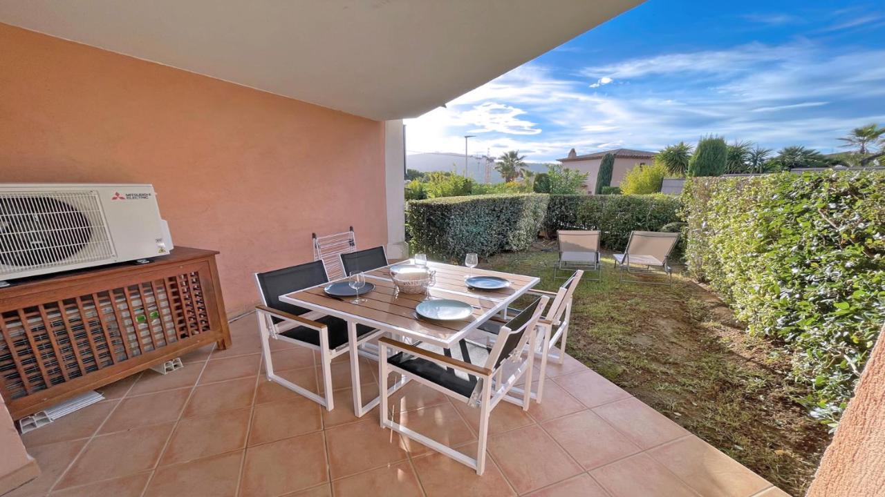 Appartement Les Pins Bleus A8 Sainte-Maxime Exterior photo